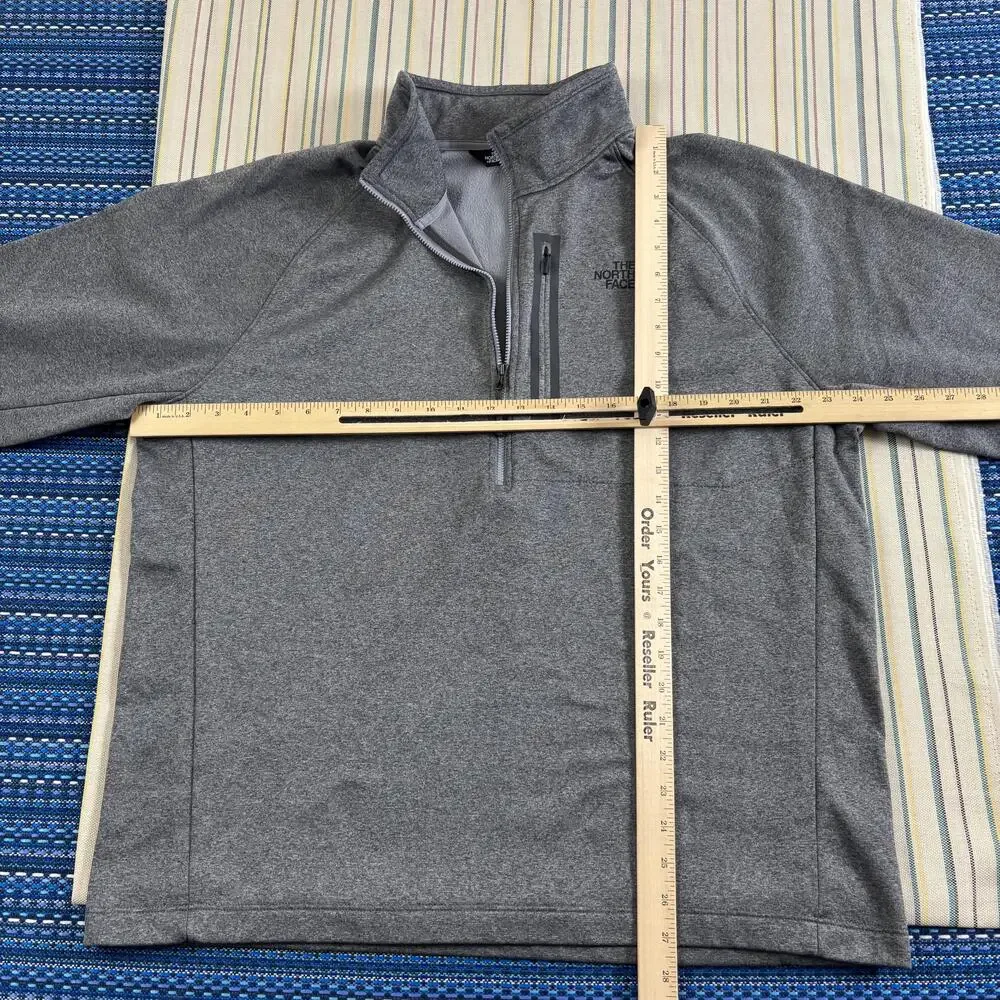 The North Face Pullover Mens XL Gray Fleece Quarter Zip Long Sleeve Hiking Top